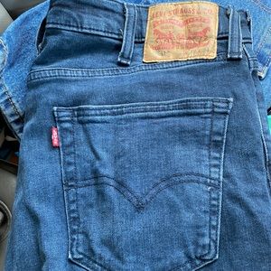 Levi’s dark wash 511 denim jeans 38 x 34 side zippered pocket